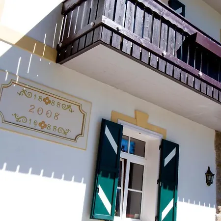 Aparthotel Waldquell 3*